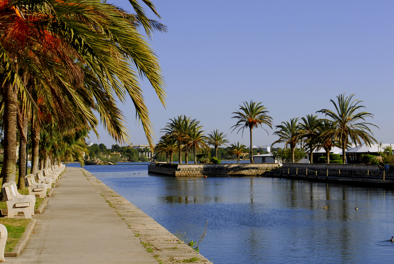 Mallorcas Familienparadies: Santanyí, Alcúdia und Felanitx unter Spaniens Top-Reisezielen für Familien